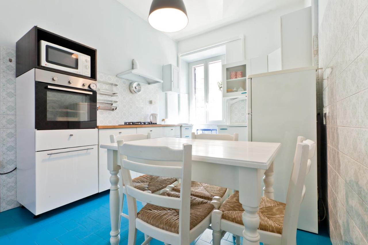 Porta Portese Colorful Flat Rome Exterior photo